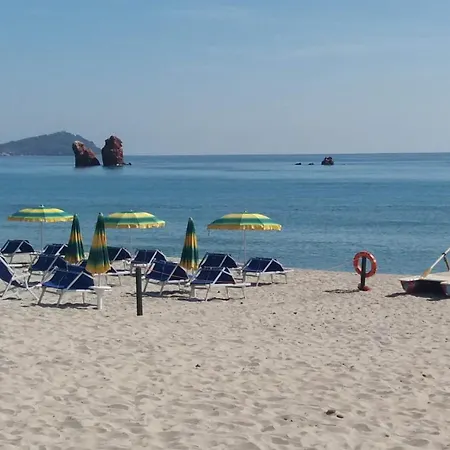 Inter House Bari Sardo