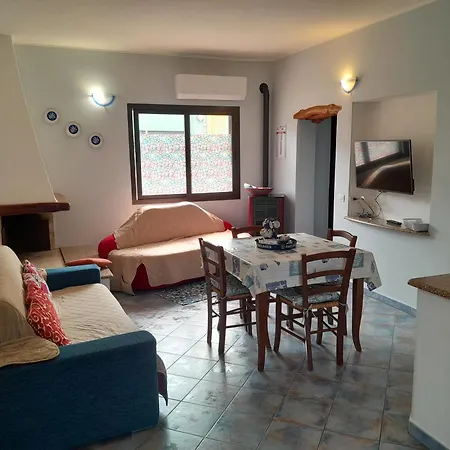 Inter House Apartment